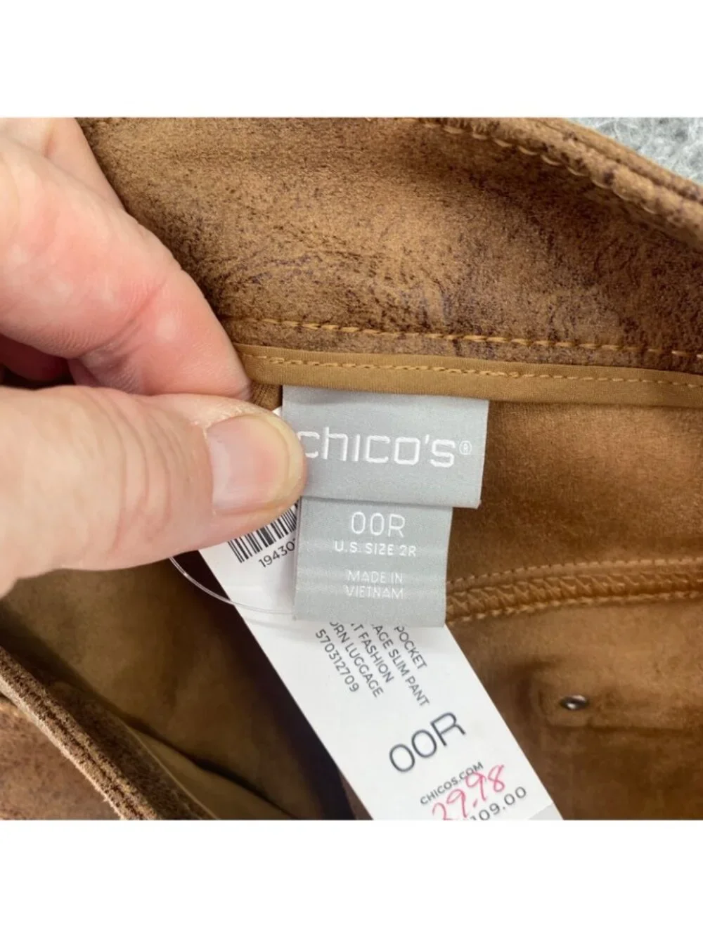 Chicos Jeans Womens 00 US 2R Brown Faux Suede 5 Pocket Worn Luggage Slim Leg NWT